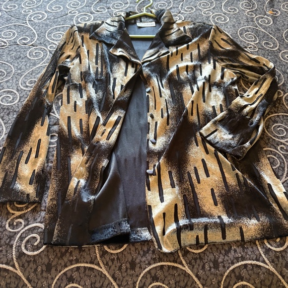 Marsellis Collections Blouse - Picture 3 of 5